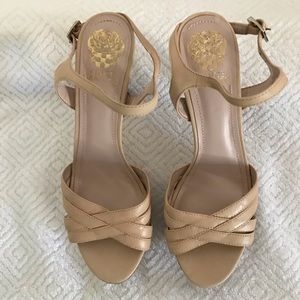Vince Camuto Sandals SZ 9 M